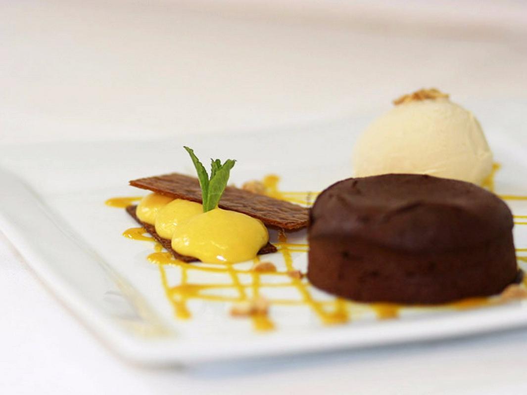 Logis Hotel Restaurant Nougier Saint-Etienne-de-Fursac Экстерьер фото