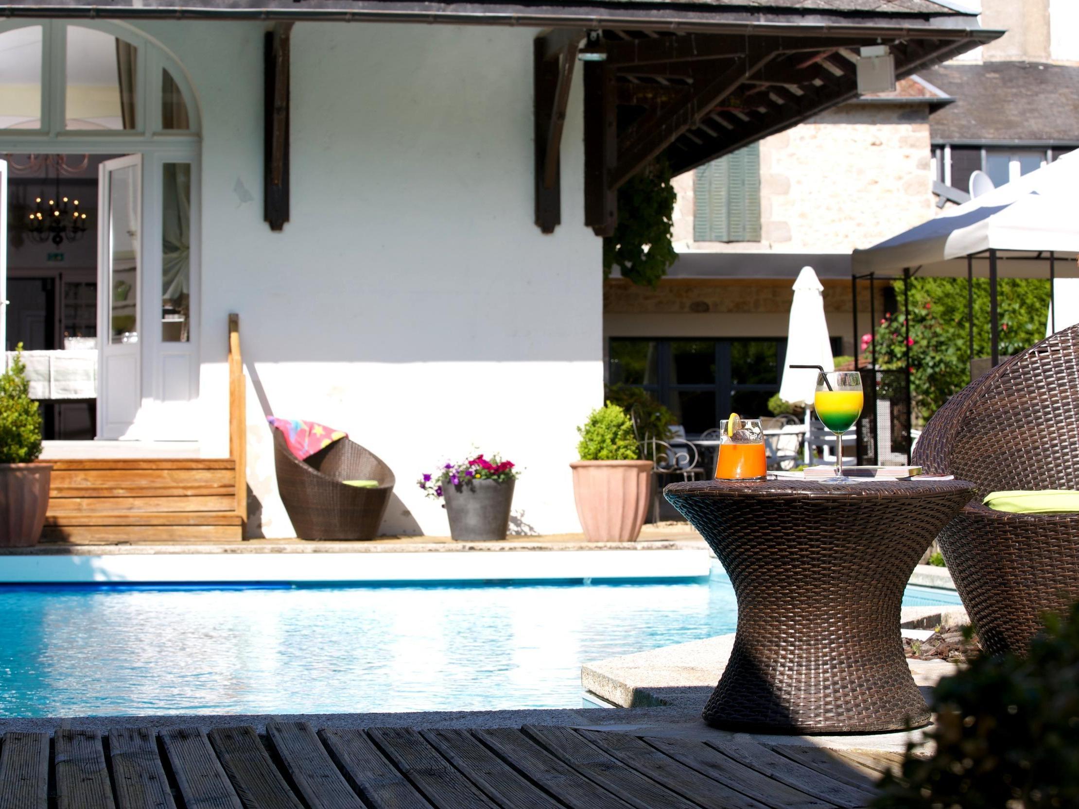 Logis Hotel Restaurant Nougier Saint-Etienne-de-Fursac Экстерьер фото