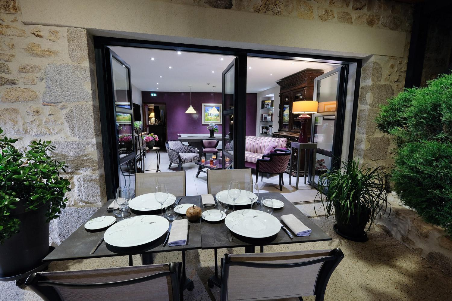 Logis Hotel Restaurant Nougier Saint-Etienne-de-Fursac Экстерьер фото