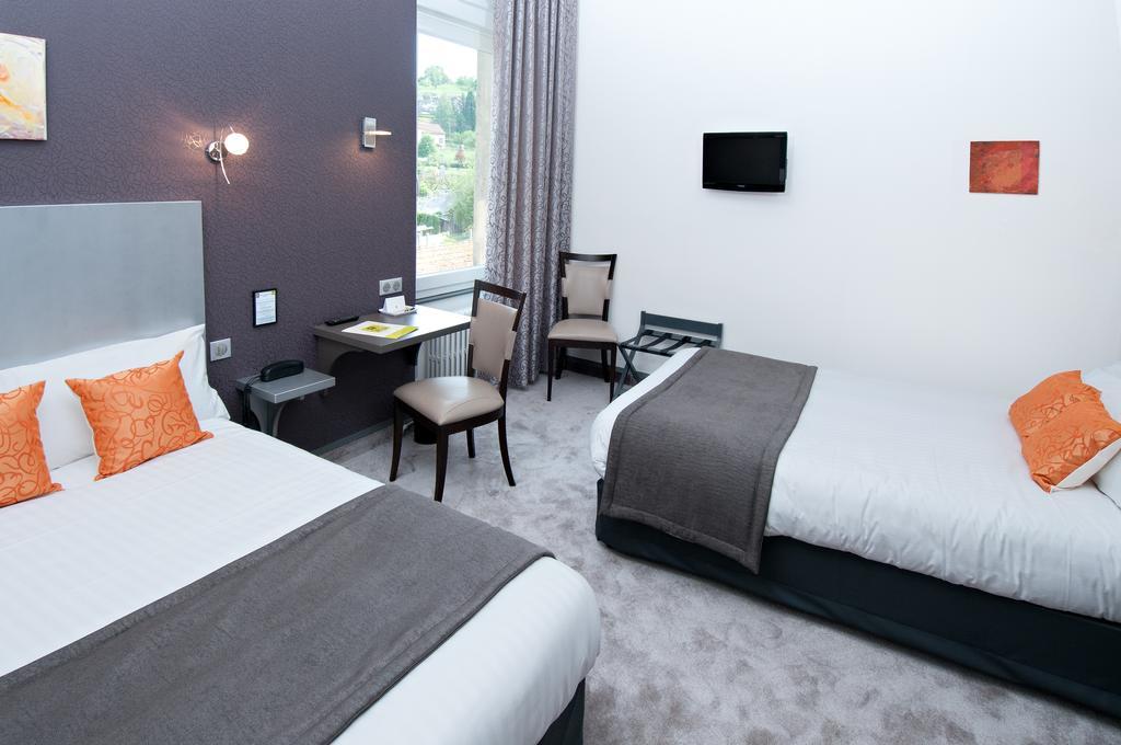 Logis Hotel Restaurant Nougier Saint-Etienne-de-Fursac Экстерьер фото